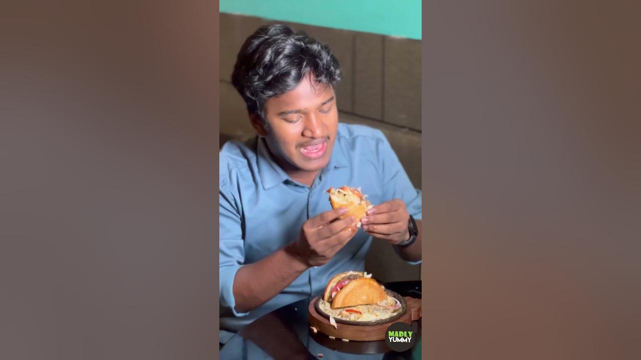 beef-burger-must-try-item-new-food-spot-at-thrissur