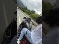 Africa twin dominando con una mano #africatwin