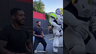 A robot dancing to a Jamaican song😲 Resimi