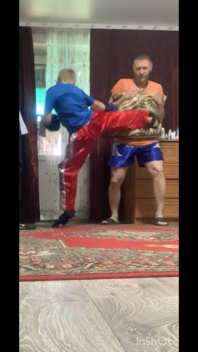 #shorts #джеб#мидл кик#кикбоксинг#shorts - YouTube