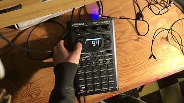 Sample flip on the Roland SP-404 Mk2