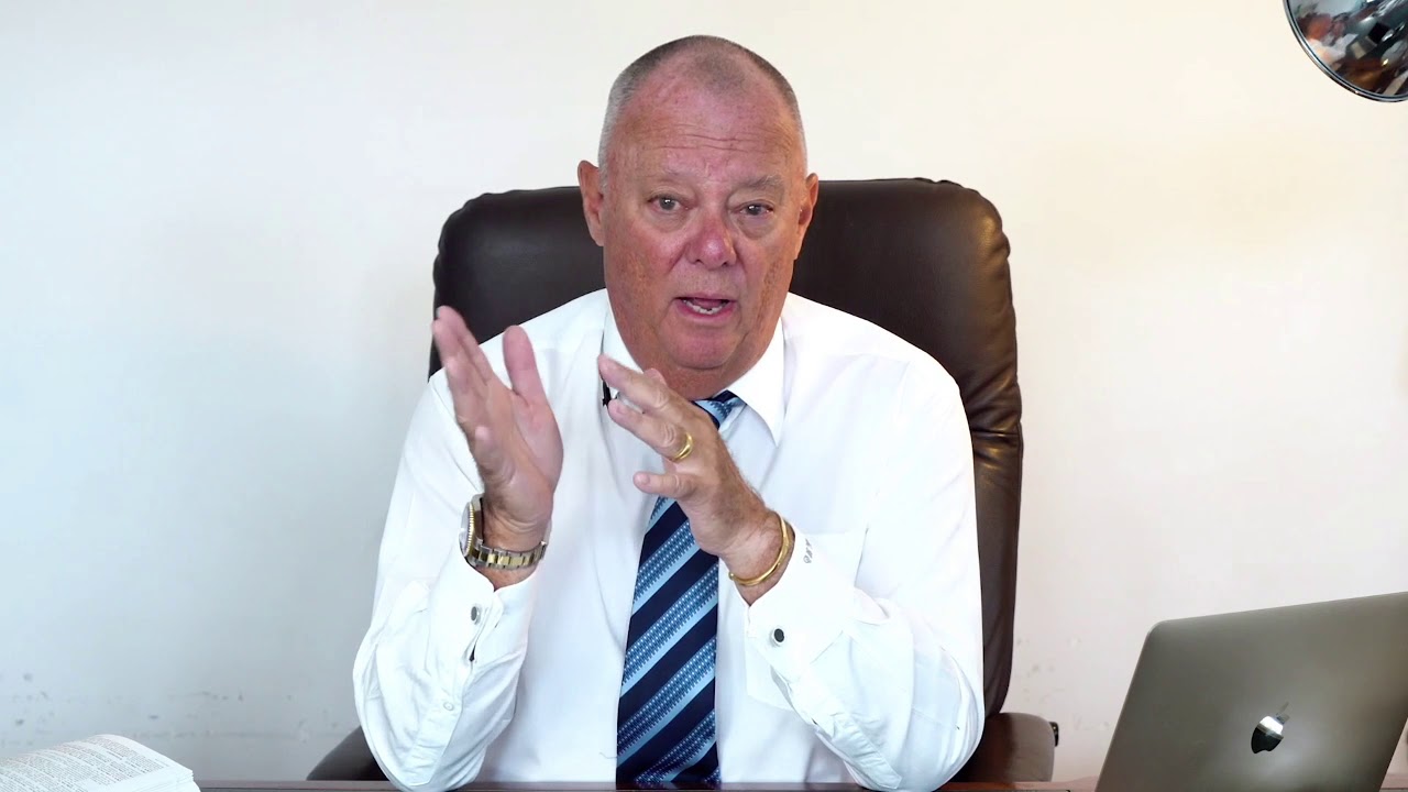 Choosing a Criminal Lawyer - YouTube
