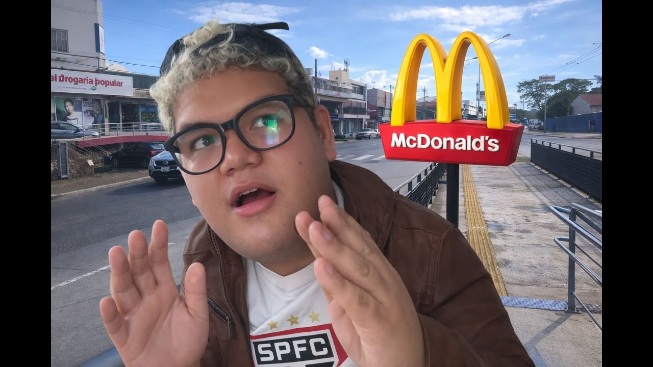 meu primeiro dia trabalhando no mc donald´s( biel master)