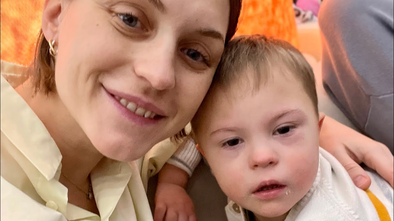 СКАНДАЛ НА ПРЕДСТАВЛЕНИИ🎪 У ПЕТИ КРИЗИС 3ех лет.