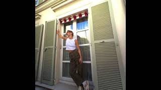 Telephones - Emma Chamberlain Edit