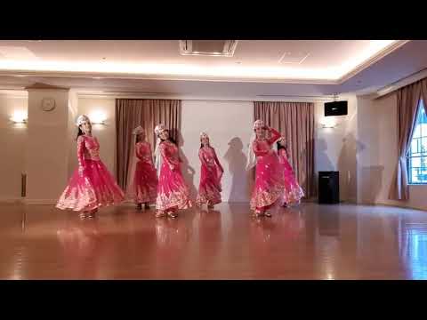 Узбекский танец «Гул» в исполнении учениц из Японии♥️🤗
