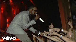 Kanye West - Stronger (Live from The Joint) chords