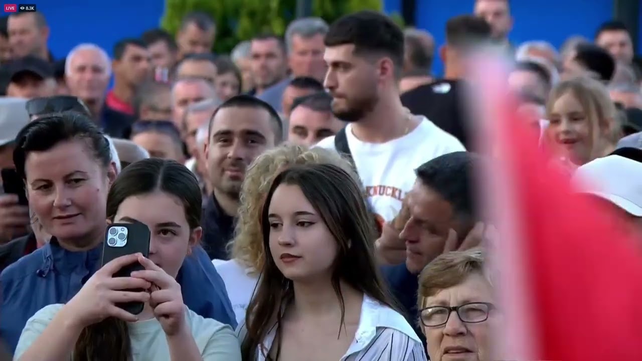 Top Channel/ ‘Faleminderit për këtë pritje’,Rama në Patos: Edhe BE e do Shqipërinë në shtëpinë e saj