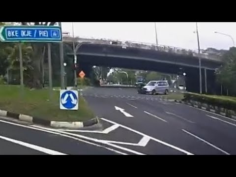 road trippin 9oct2019 a silver mpv ignored red no right turn signal & send biker flying after a head collision