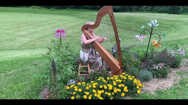 Ravel's Pavane (pour une infante defunte) on lever...