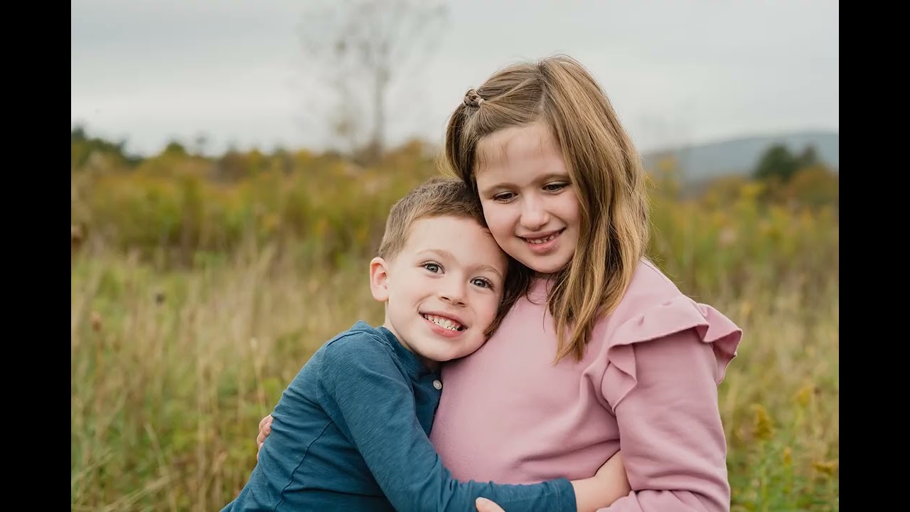 Connecticut Family Photographer | Outdoor Fall Family Session