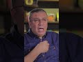 اللي يظلم عيالي ماحبوش ساعات بندم اني ربتهم كويس 
