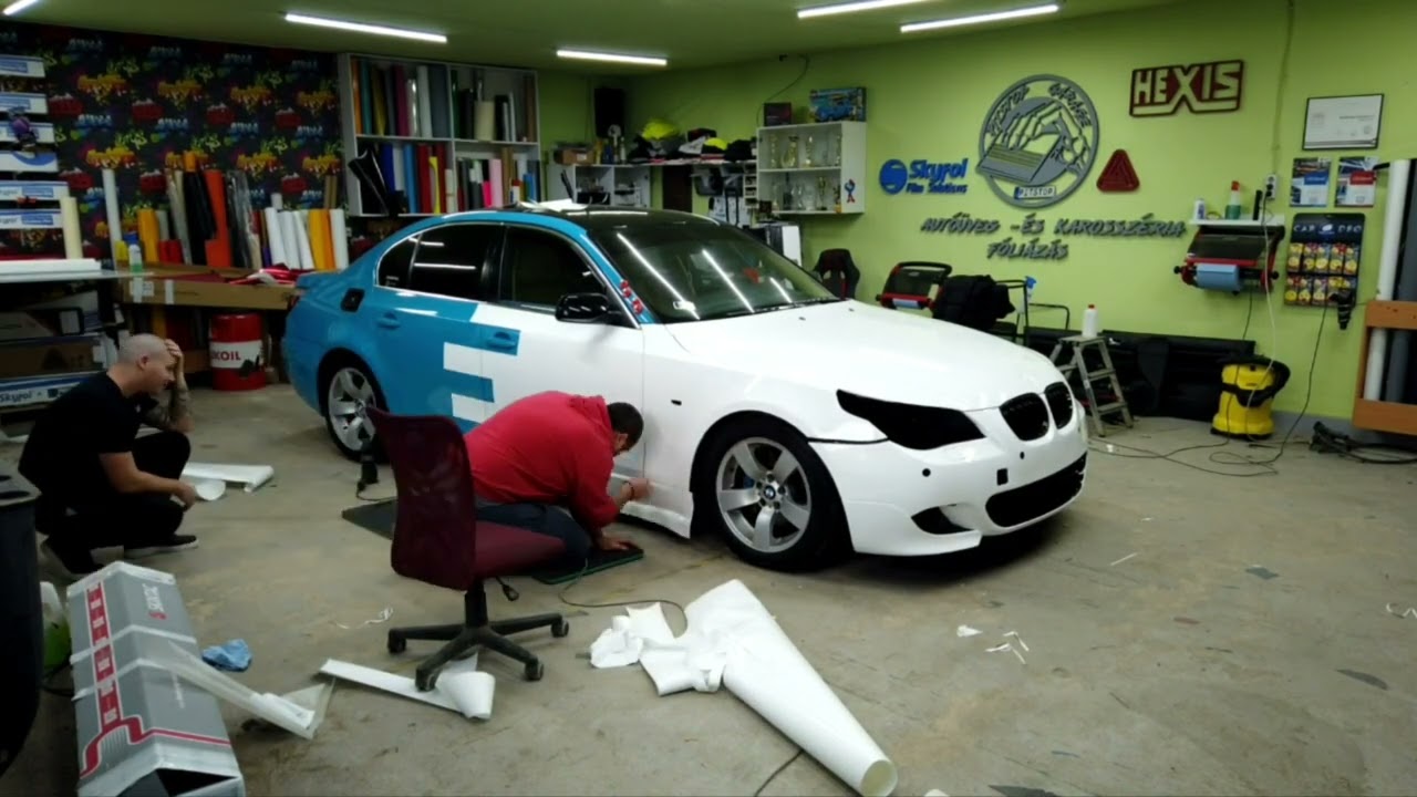 BMW E60 front wrapping Hexis Gloss White fóliával