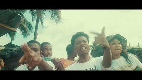 ROBOT CONFIRME - PORC AVEC ATTIEKE ( CLIP OFFICIEL ) REMIX GNOMI AVEC LAIT