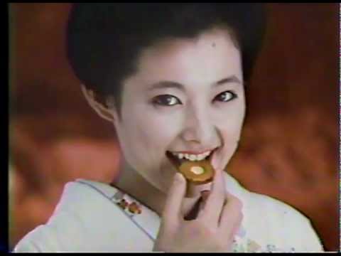 アンジェラ・ハリー ブルボン CM スチル画像。CM動画を再生できます。 アンジェラ・ハリー ブルボン CM スチル画像。CM動画を再生できます。