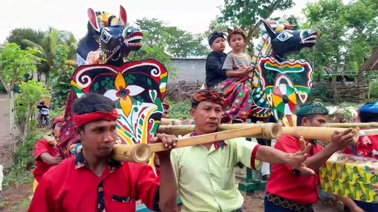 Praje Cantik Jaran Kamput Tarung arung