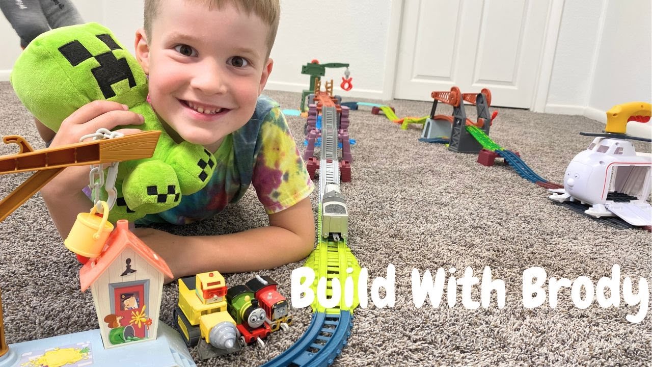 Build With Brody - Custom Trackmaster Track! Thomas & Friends