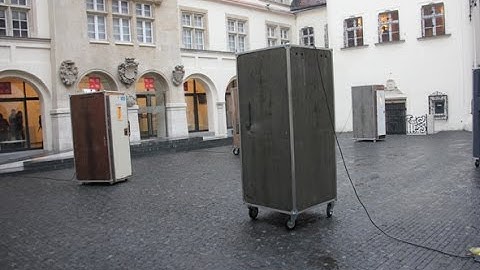 Stop Eastern European Conceptual Art !