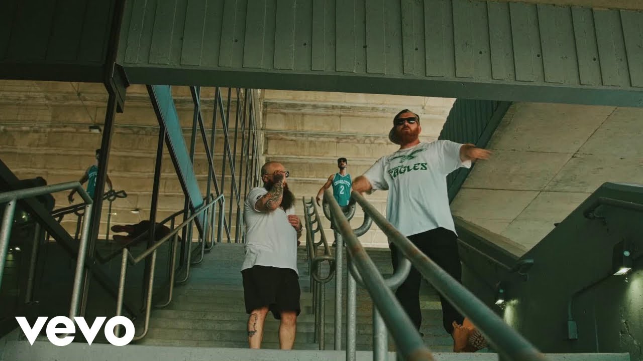 The Know Names - B Low Me ft. Krazy K, Dots, Dini, Raza Da Blade - YouTube