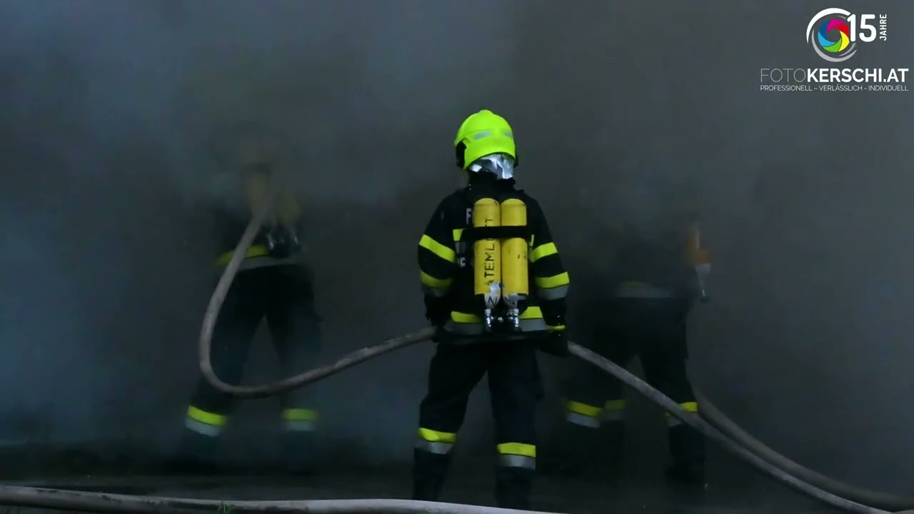 Großeinsatz der Feuerwehren bei Brand in Liezen