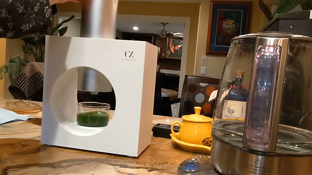 cuzen matcha grinder - having it make a cup