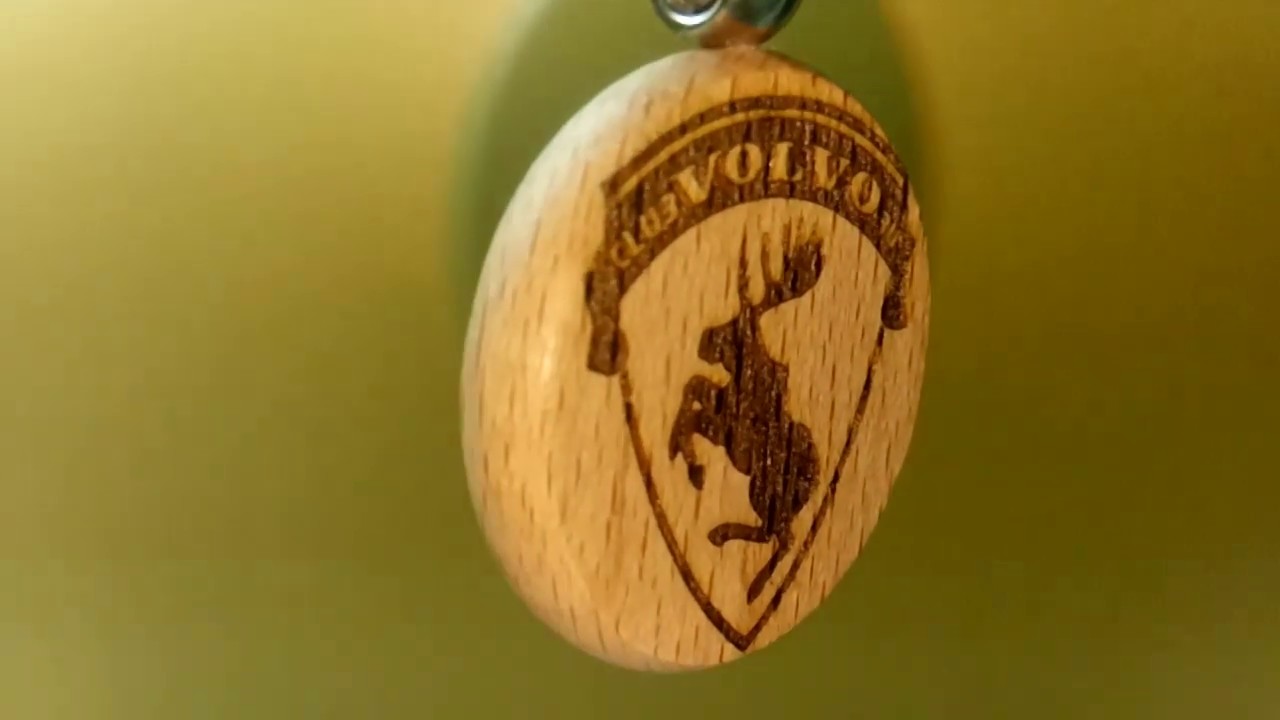 Брелок volvo кубики