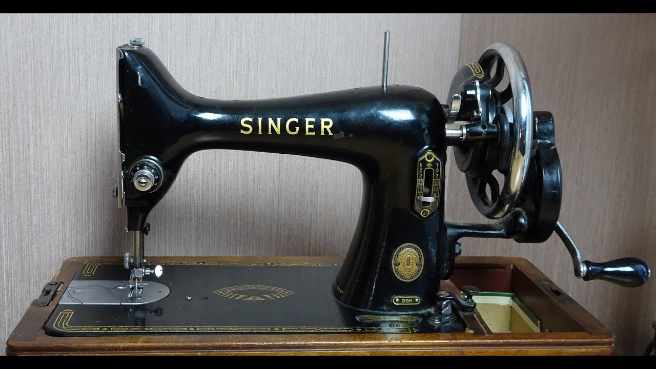 Singer Sewing Machine 99 Original Carrying Case w/ Bobbins - WORKS