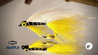 Tying a fly called Black Ghost Zonker Fly Tying tutorial | Ívar's Fly Workshop