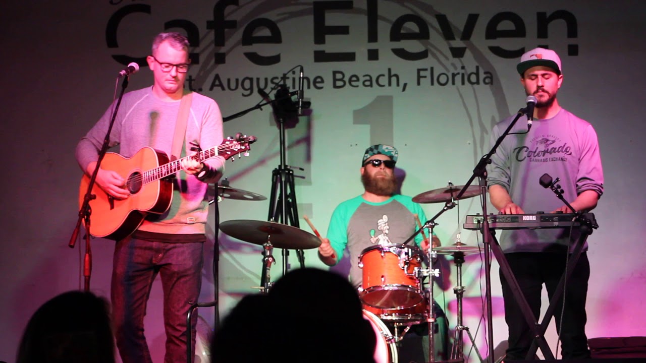 camera iphone 8 plus apk joey harkum band cafe 11 st augustine fl january 31 2019 broken thing