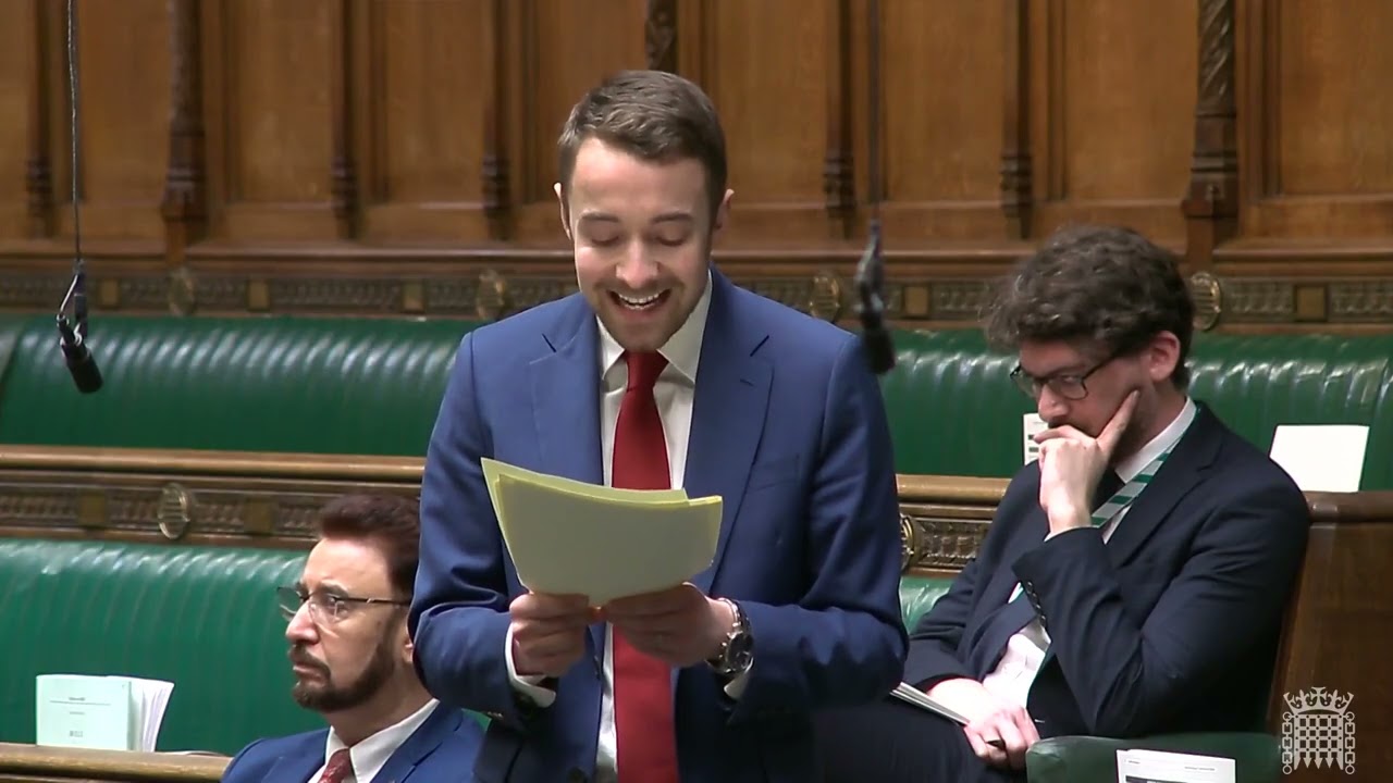 Рассмотрение графиков платежей по студенческим финансовым вопросам — предложение, внесенное в кра...