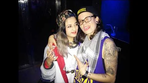 LA OMEGA Y MICHELLE-PENA PRIVATIVA