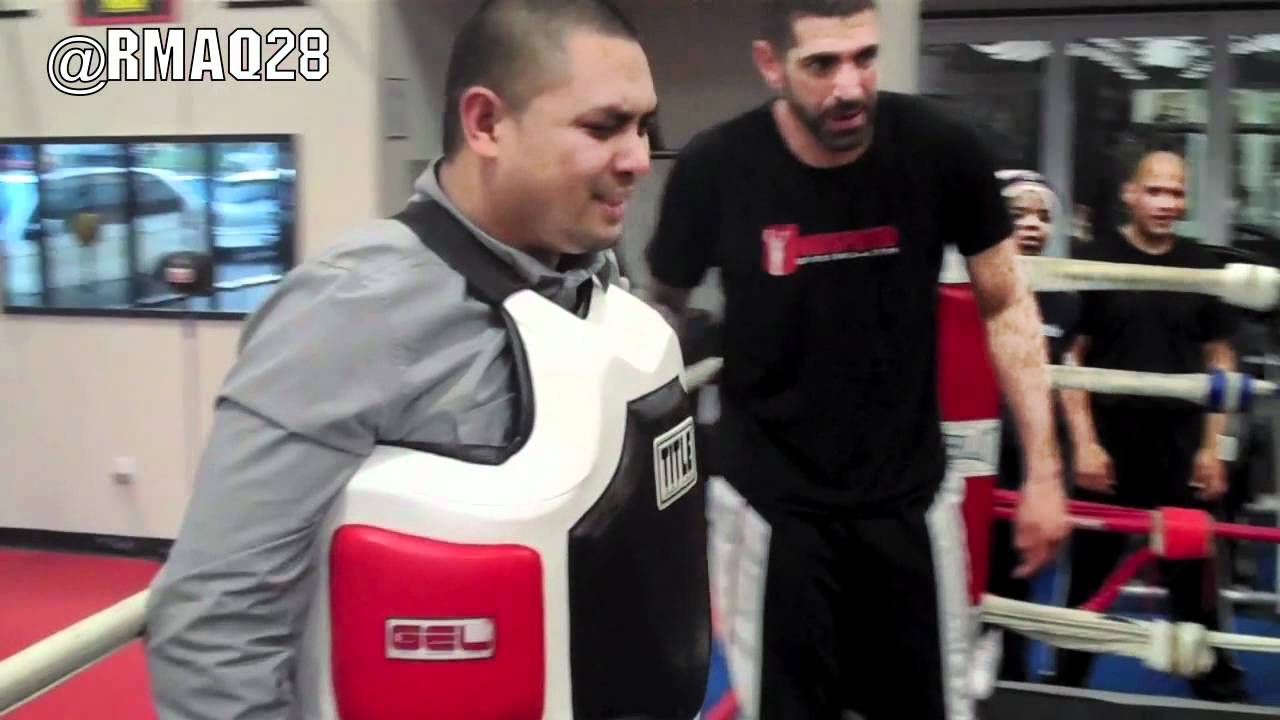 Norcalboxing.net - Frank Gore vs. Ryan Maquinana