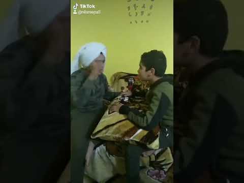 مين اللي رص الكراسى