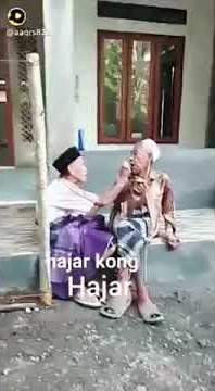 lucunya aki aki berantem