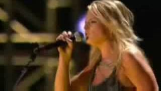 Video thumbnail of "Miranda Lambert - Gunpowder & Lead (Live)"