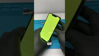 iPhone 13 Pro pantalla verde