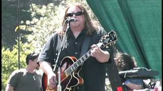 Watch Warren Haynes Fallen Down video