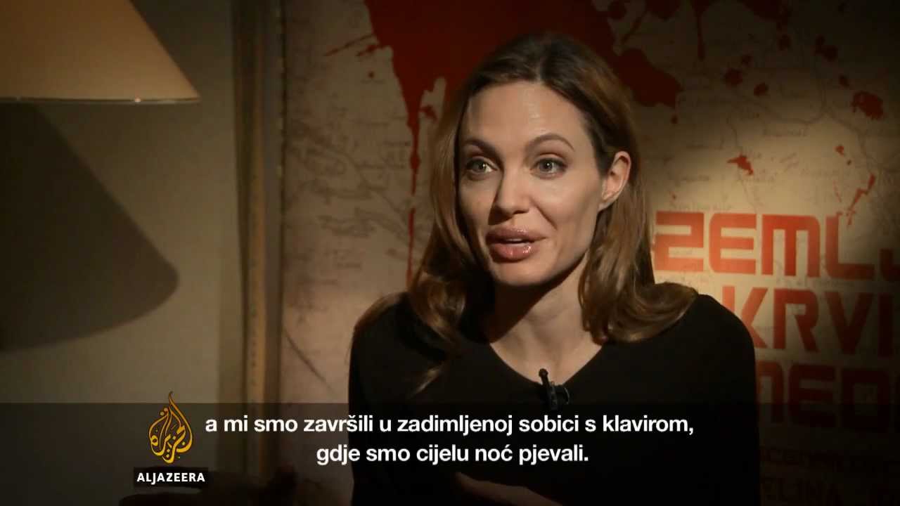 مقابلة مع أنجلينا جولي على قناة الجزيرة يوم الجمعة