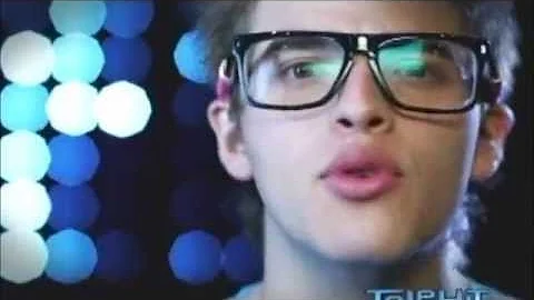 Qual è il sinonimo di fosforescente?