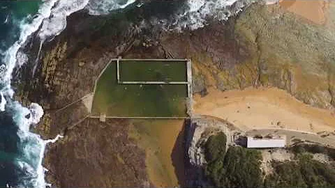 North Narrabeen Rock Pool Film by Joshua Rawson-Ha...