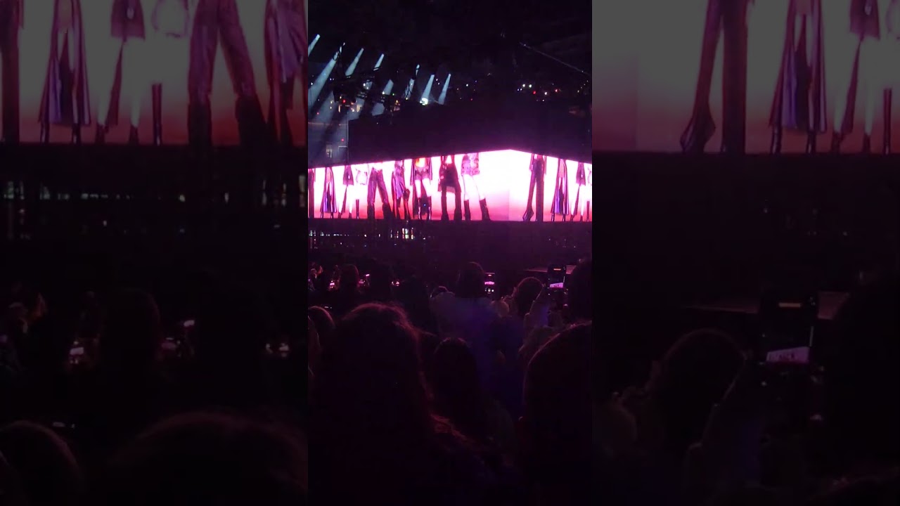 Twice is LIVE right now in Washington DC 