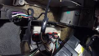 Как вытянуть Блок управления ECU Chrysler Dodge / How to pull out the ECU Control Unit Как вытянуть Блок управления ECU Chrysler Dodge / How to pull out the ECU Control Unit