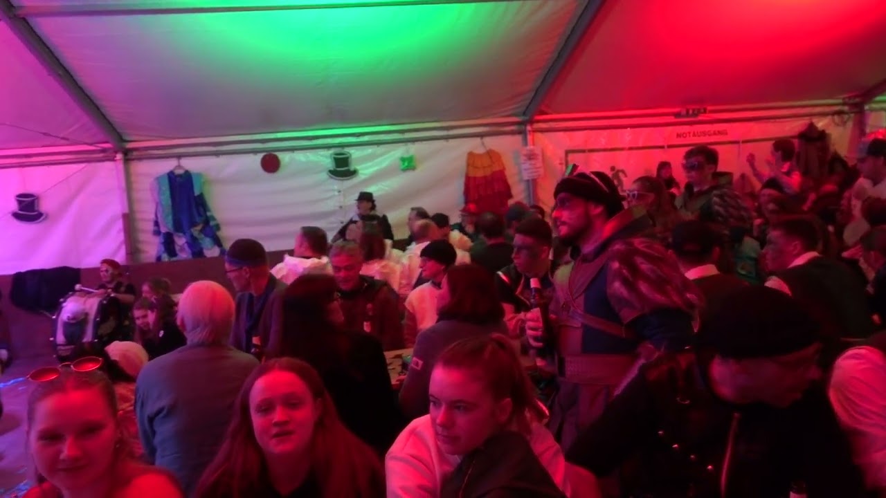 50 Jahre Tunnuschränzer Altbüron 08.02.2025 Schlössliruugger Willisau ( 2 )