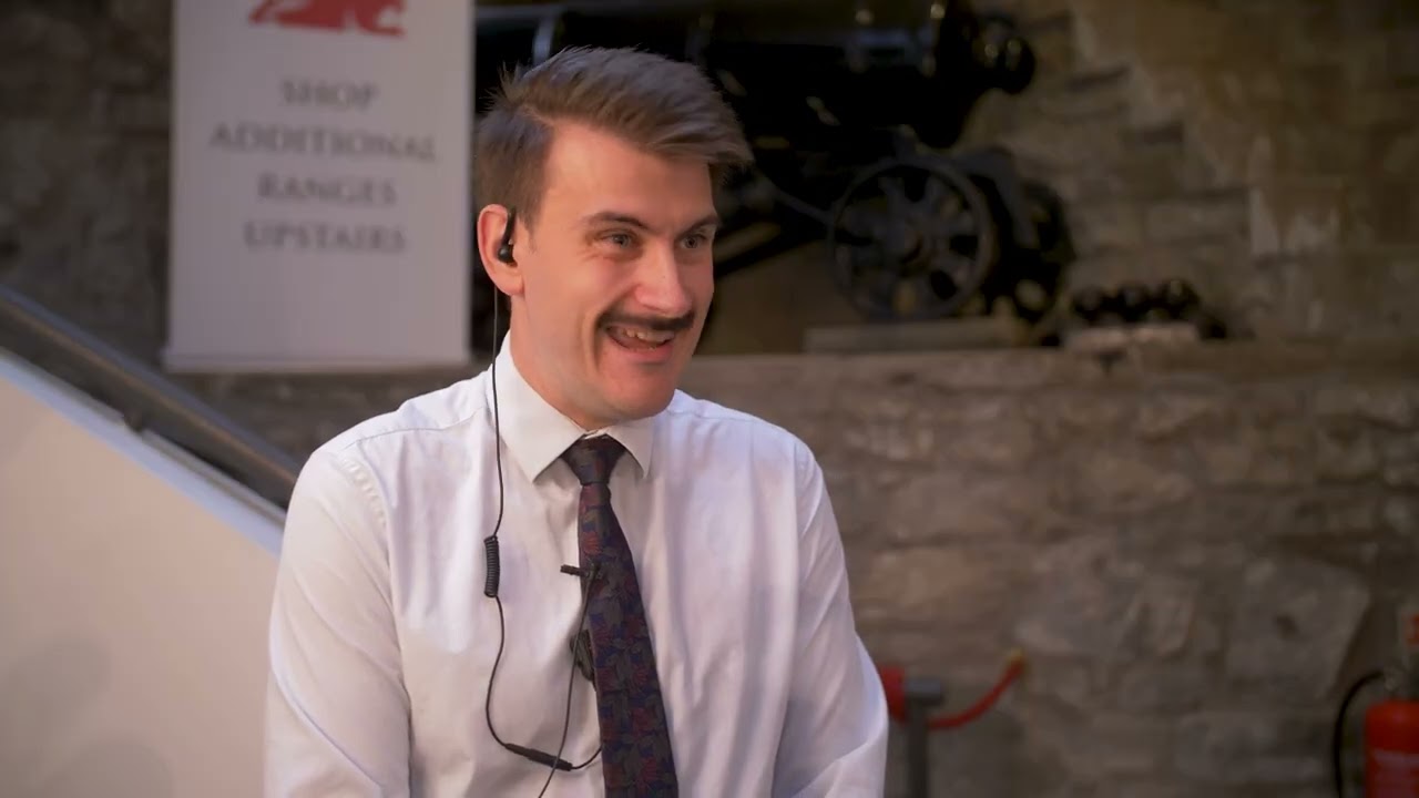 Карьера в сфере туризма в Эдинбургском замке – менеджер по управлению набережной.