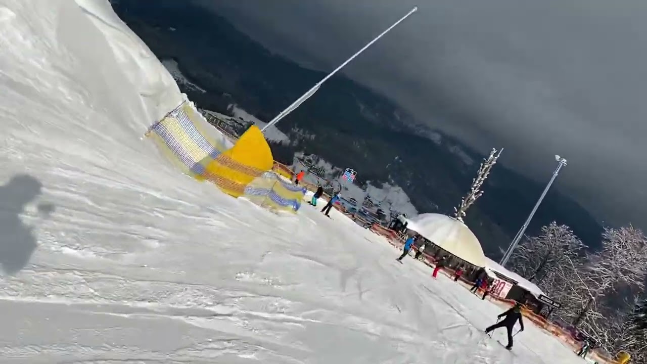 Буковель.Трасса 3D, для тех кто только начал учиться кататься на лыжах. 14 января 2022.