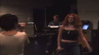 t.A.T.u. - Not Gonna Get Us (Rehearsal, Los Angeles, CA 2002) (HD Remastered)