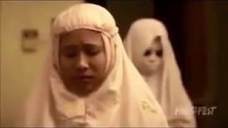 subhanallah Sholat Tahajud di temani pocong