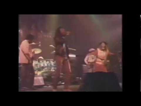 Black Uhuru - I Love King Selassie (Live in London)