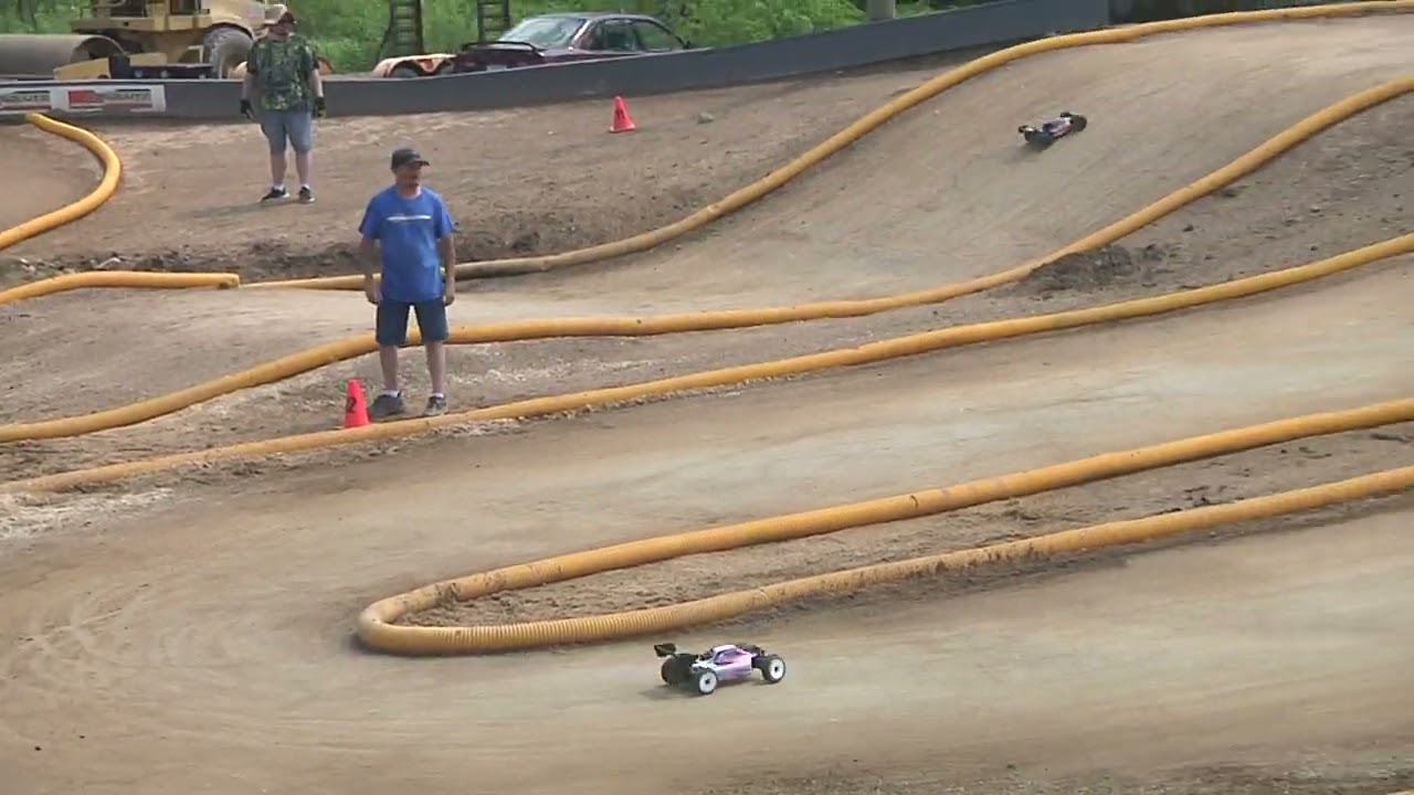 LCRC RACEWAY NORTHEAST SHOWDOWN 2022 NITRO BUGGY BMAIN