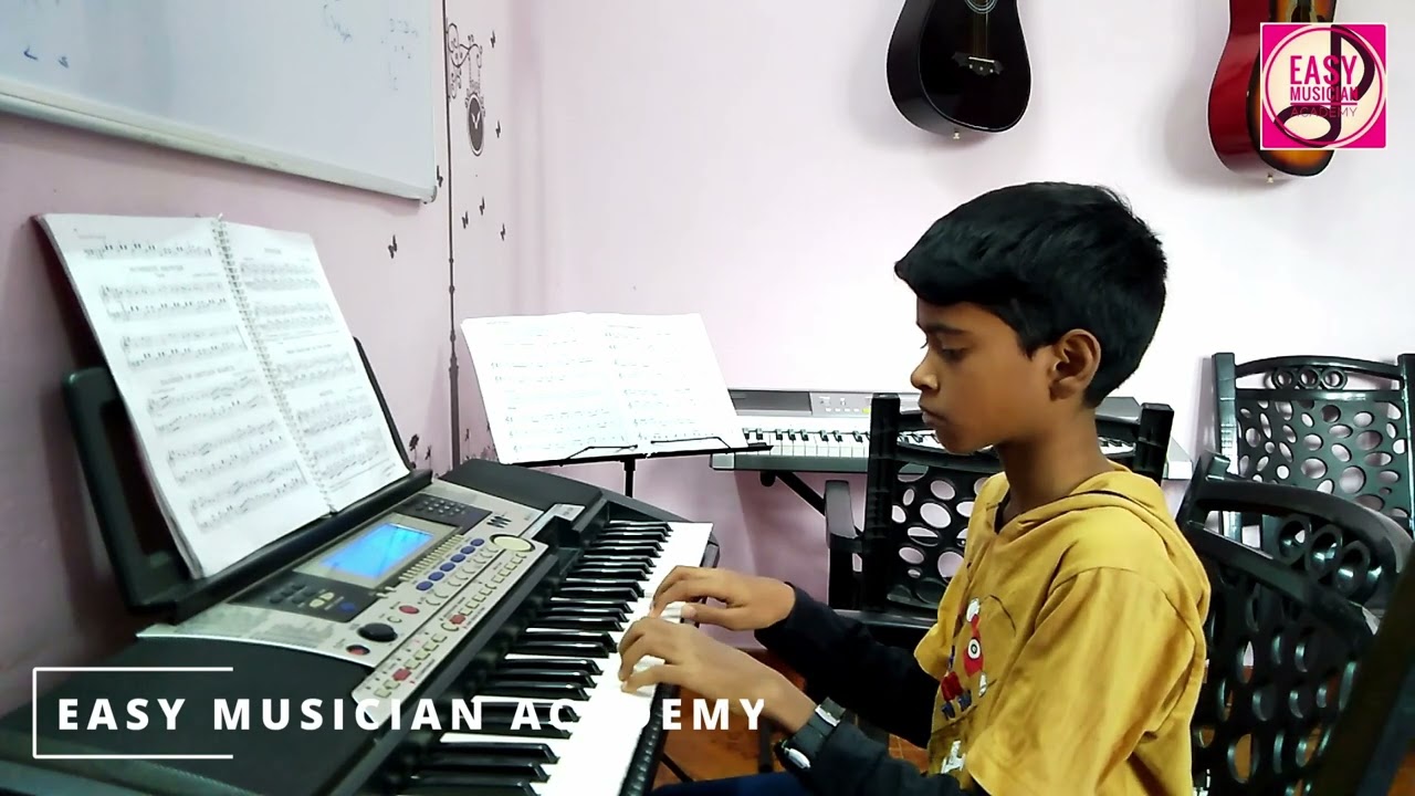 Keyboard Performance - Grade 2 | Easy Musician Academy | Student Daniel
